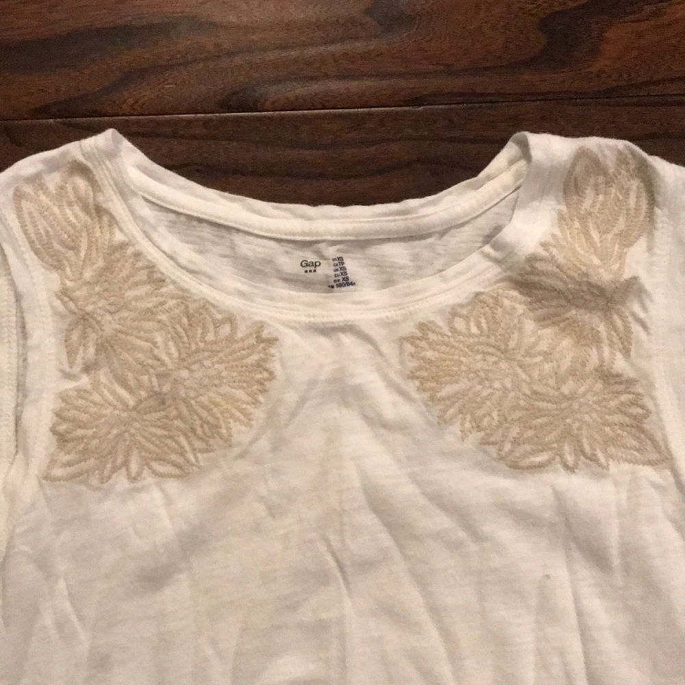 Gap top - Picture 2 of 2